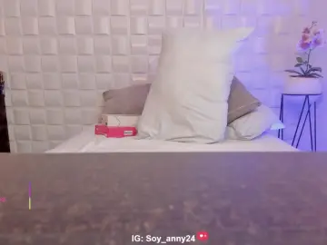 Anny_rouse24  live sex cam