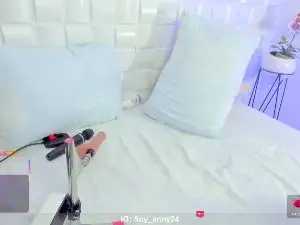 Anny_rouse24  live sex cam