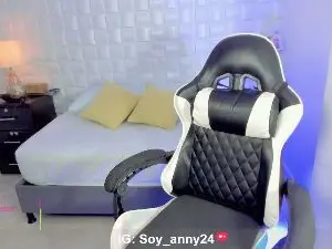 Anny_rouse24  live sex cam