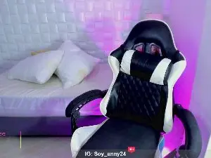 Anny_rouse24  live sex cam