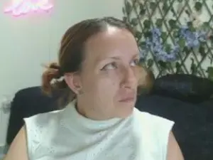 Kittysalvaje  live sex cam
