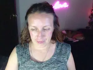 Kittysalvaje  live sex cam