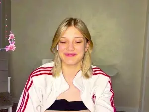 KimberlyVong  live sex cam