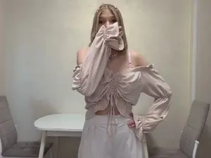 KimberlyVong  live sex cam