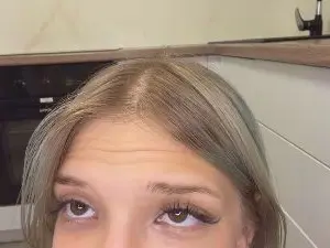 KimberlyVong  live sex cam