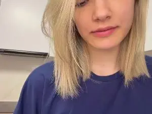 KimberlyVong  live sex cam