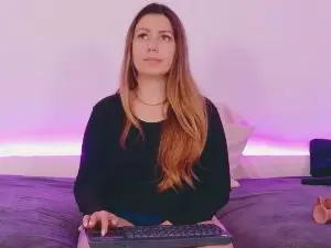 LindaWhite_  live sex cam