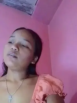 Miorac2  live sex cam