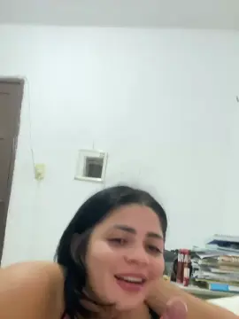 BruninhahotX  live sex cam