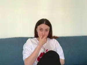 CecilyMarrano  live sex cam
