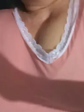 Largadinha  live sex cam