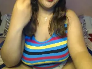 Oriane22  live sex cam