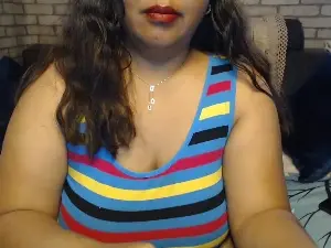 Oriane22  live sex cam