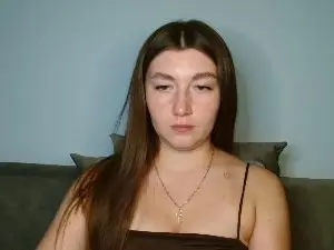 Emmamaee  live sex cam