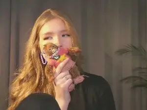 BessieEhrmann  live sex cam