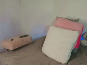 Linda599  live sex cam