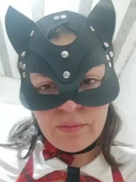 Hotwife91  live sex cam