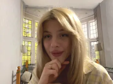 DarlenaAlfandre  live sex cam
