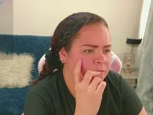 Miss_Adrianna  live sex cam