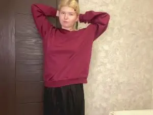 Cristevvalue  live sex cam