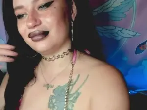 Devilalise  live sex cam