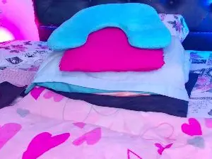 Adriana_55  live sex cam