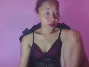 Bonita_Idealy  live sex cam