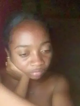 Ericahy  live sex cam