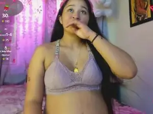 Ariatna_villa  live sex cam