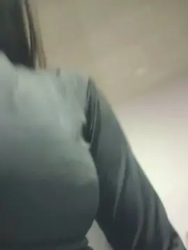 SarahRusso  live sex cam