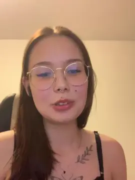 _Kitty_kat_  live sex cam