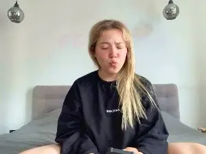 Alicevis  live sex cam