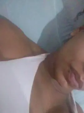 Jheni1  live sex cam