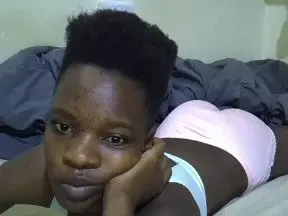 Slender_queen  live sex cam
