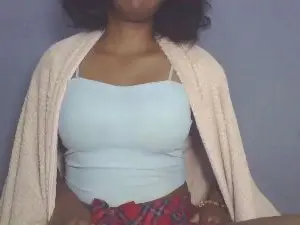 Prettyannah  live sex cam