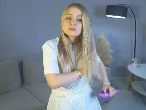 LeaLadell  live sex cam