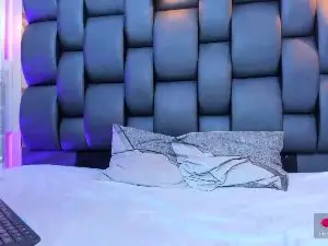 Miriam_milf  live sex cam