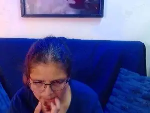 Linda_banks_  live sex cam