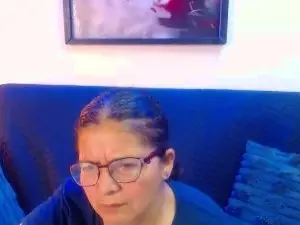 Linda_banks_  live sex cam