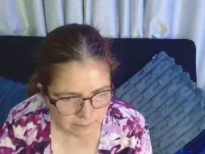 Linda_banks_  live sex cam
