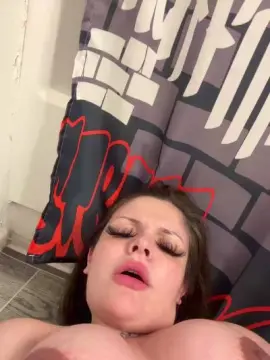 Mamiicreampie  live sex cam
