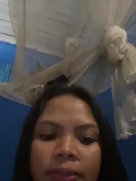 Melanie022  live sex cam