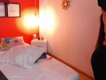 Sarawitch  live sex cam