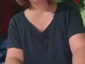 Hotsinglemom3  live sex cam