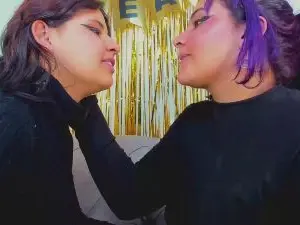 Lily_Foxxy  live sex cam
