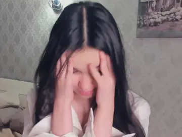 GloryAntillon  live sex cam