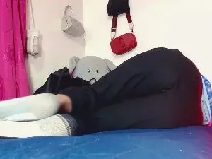 Mom_slut  live sex cam