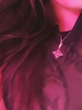 AlmaPagana  live sex cam