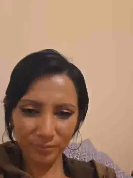 Bunny00993  live sex cam