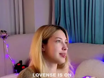 ElissaKlebanow  live sex cam